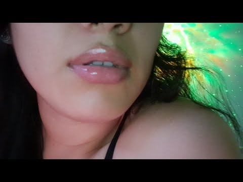 ASMR sons de boca intenso no seu ouvido / Intense Mouth sounds 😴🤤