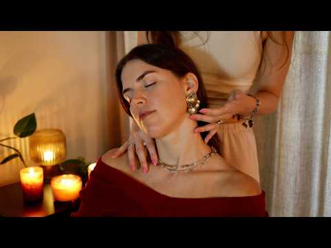 ASMR Jewelry Triggers ✨ Hair Play, Tracing, Scratching w Emily (Whisper)