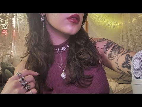 ASMR ♡ songs that I look like (+ some news!)