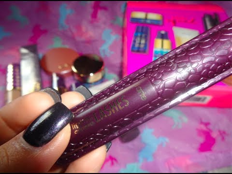 ASMR Tapping on Makeup with Long Nails *TINGLY*