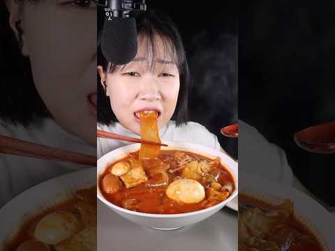 Why I can't quit tteokbokki.