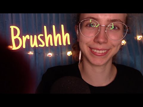[ASMR] Sleepy Face Brushing and Close-Up Whispering 💝🖌