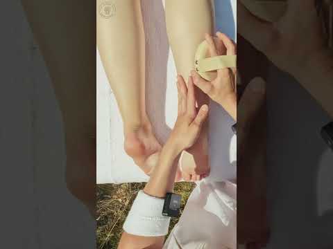 🍃 Dominica réalise un massage Kashmir en plein air avec une brosse | ASMR Détente et Douceur 👐