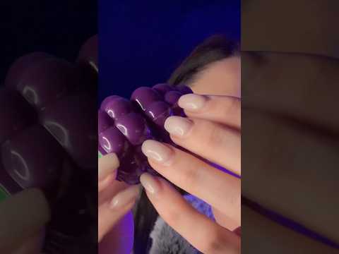 Asmr crackling tapping #relax #asmr #asmrlongnails #asmrtapping #asmrscratching