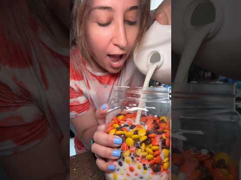 Reese’s Peanut Butter Candy Cereal Mukbang #asmr #candy #chocolate #eating #asmreating #crunchy