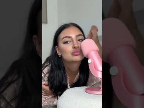 What’s your favourite trigger? 💤 #asmr #tingles #asmrsounds #relax #asmrvideo