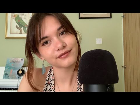 ASMR ESPAÑOL// susurros y charlando un poco