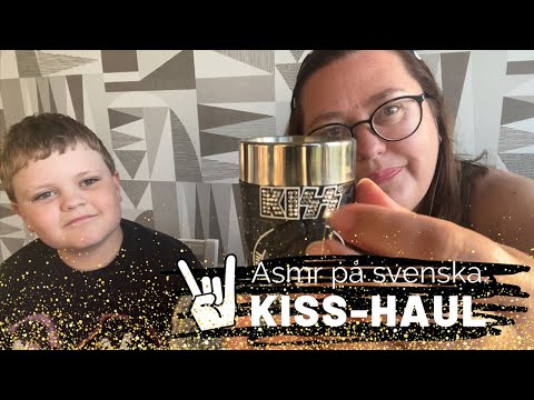 ASMR på svenska - tillsammans med John: Kiss-haul inför sista Sverigespelningen 🤘