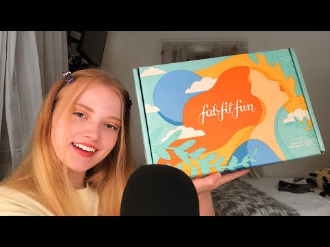 FAB FIT FUN SUMMER UNBOXING 💄💋 ~ ASMR