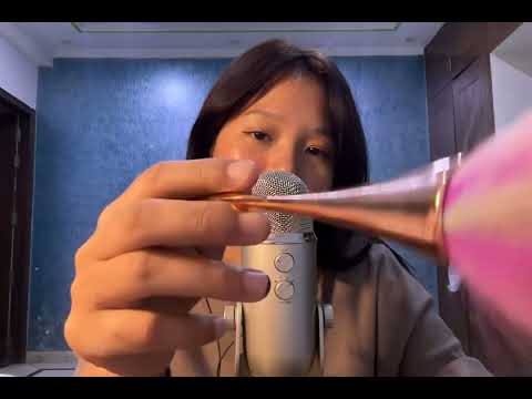 Brushing you ASMR