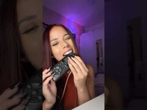 Comendo o MIC TASCAM