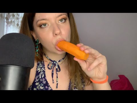 ASMR | Eating Carrot 🧡👄🥕Crunchy Mouth Sounds🧡