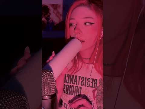 intense mouthsounds ASMR SHORT video! #tingles