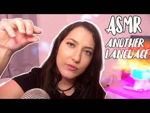 Soft Speaking ASMR in Portuguese (Brasil) | Finger Tracing and  Hand Movements