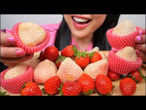 WHITE STRAWBERRIES Vs. TINY STRAWBERRIES (ASMR EATING SOUNDS) | SAS-ASMR