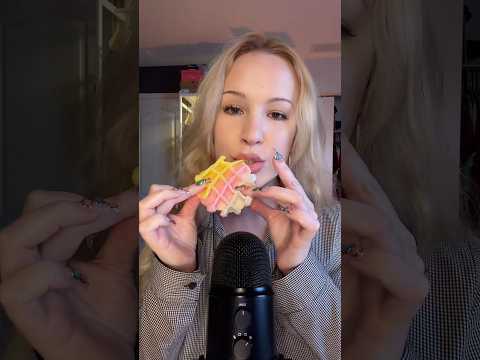 The waffle has risen 🧇 #asmr #mouthsounds