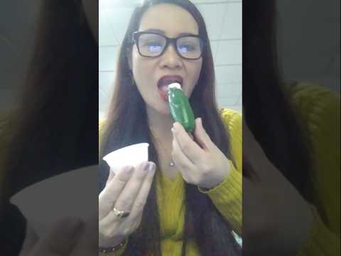 EATING JALOPENO WITH CREAM#mukbang #shortsfeed #everyone #eatingshow #food #chilli