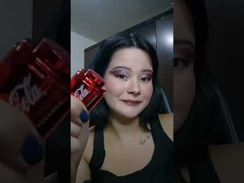 te mostrando e passando o blush da bruna tavares com a coca cola!
