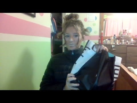 ASMR~ British Girl Chav does your Makeup💄