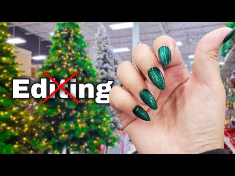 Public ASMR...But it's CHRISTMAS!🎅(No Editing)