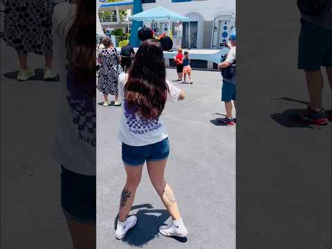 She just vibing ✨ #wdw #disney #magickingdom #dance