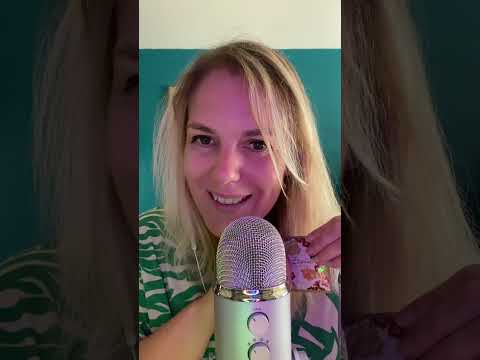 ASMR FR / Un short qui sent trop bon ! #asmrfr #shortsasmr #asmr