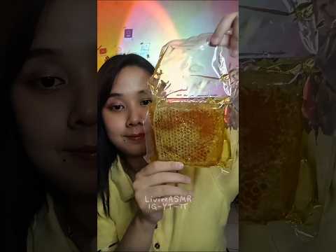 ASMR Eating Raw Honeycomb 🐝🍯✨ #asmr #livieeasmr #asmreatingsounds
