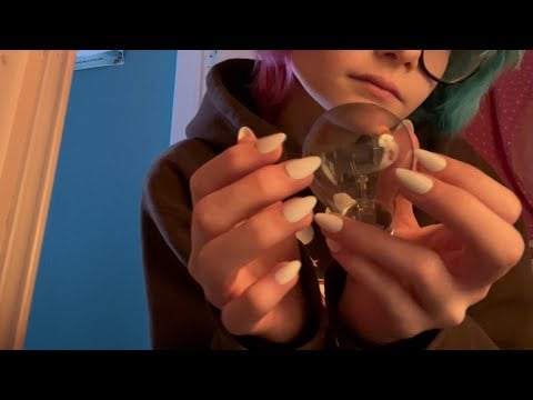 light bulb asmr :3  (tappin and rambling)