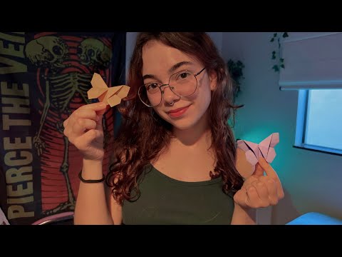 ASMR | Fazendo um origami no seu rosto