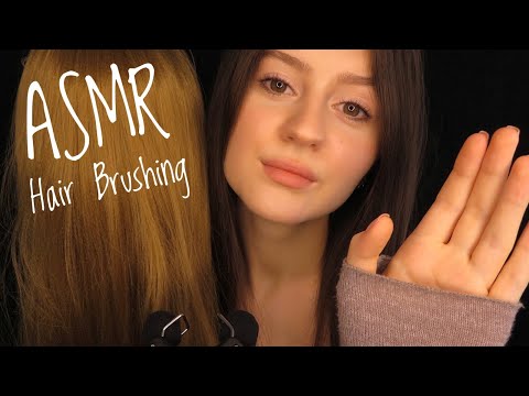 ASMR ITA 🇮🇹 Hair Brushing, Touching & Scratching Sounds 💆‍♀ || Spazzolo & Pettino i Capelli  😴