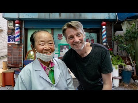 💈 Meet 87 Year Old Auntie Lee - South Korea’s First Lady Barber | Sae Eeyongwon - 성북동 새이용원