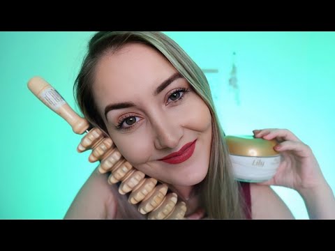 ASMR Roleplay: MASSAGISTA TE MASSAGEANDO E ELOGIANDO SUA BELEZA! [sons de creme] 🤍