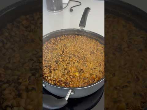 The Whole House went wild 😝 #beans #cooking #healthyfood