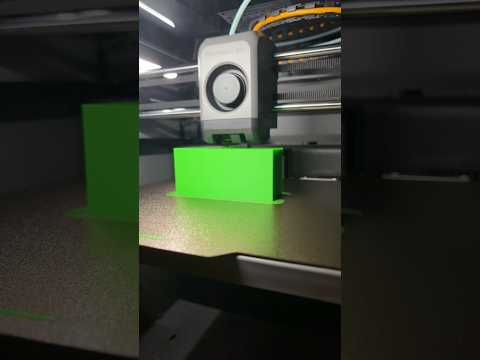 Asmr on my brothers 3D printer #asmr #asmrtriggers #nails