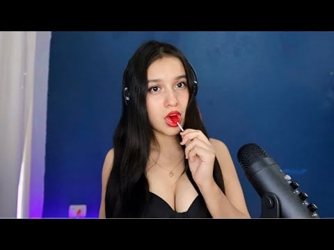 ASMR/ Lamiendo una Paleta 🍭 👅