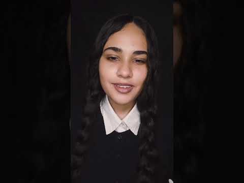 ASMR WANDINHA FAZENDO VOCÊ RELAXA #asmr #viral #viralshort #shortvideo #wandinha #wandinhaadams