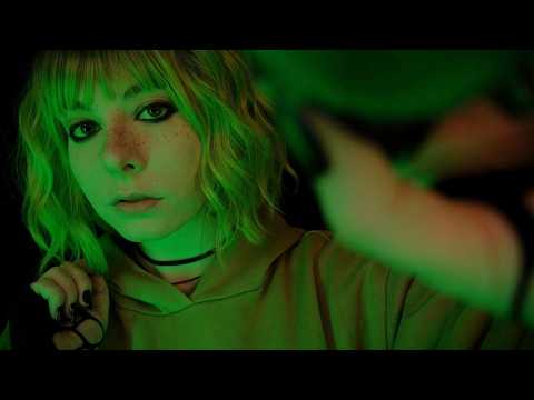 ASMR | close up Slow Face Brushing & No Talking - layered ambiance, white noise