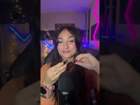 ASMR nails tapping