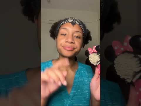 ASMR - Plucking & Brushing