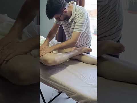 DEEP RELAXING FRONT LEG TURKISH MASSAGE #satisfying #relaxing #asmr #shorts #massage