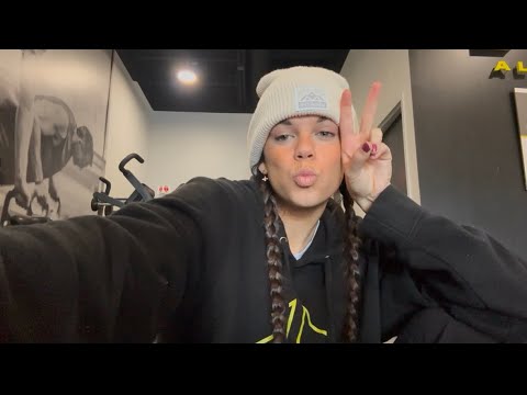 ASMR at the gym (it’s your first time) 