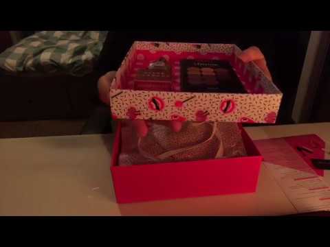 ASMR - Glossybox Unboxing (No Talking!)