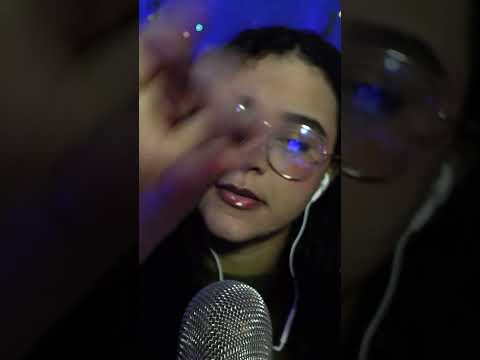 ASMR Posso pentear seu cabelo?