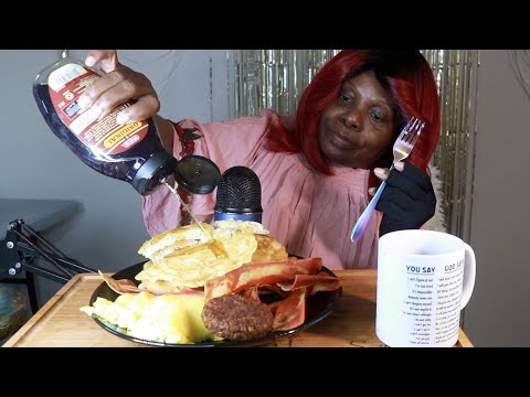 Pear Milling Fluffy Pancakes HEB Syrup MorningStar Veggie Spicy Sausage & Bacon ASMR Eating Sounds