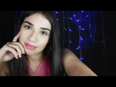 ASMR 💖 Sussurrando meus SEGREDOS pra VOCÊ!  - 50 fatos sobre mim 😺