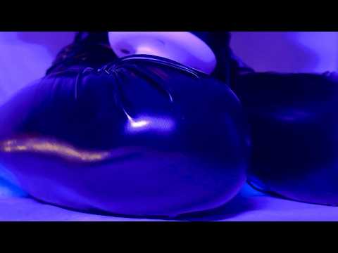 【ASMR】エナメルのギチギチ太ももで新感覚耳マッサージ【No talking/スクラッチ/タッピング/睡眠導入】