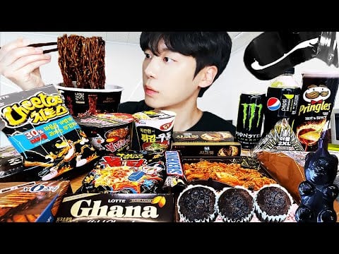 ASMR MUKBANG | 편의점 꿀젤리 블랙 디저트 먹방 불닭 짜장 초콜릿 & BLACK DESSERT HONEY JELLY CANDY