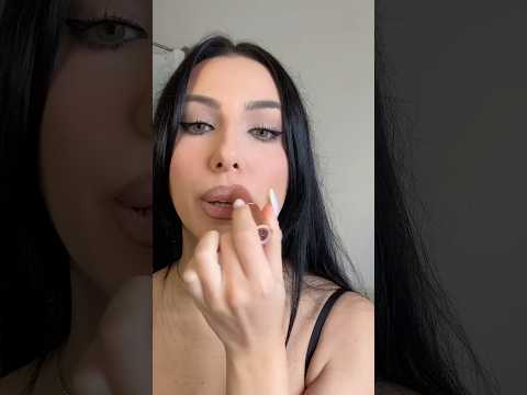 GRWM Makeup Freddo ❄️ pt.2 #grwm #grwmmakeup #makeup #makeuptutorial #hudabeauty #charlottetilbury