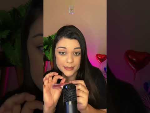 ASMR: Irmã Chata Passando Batom 💄