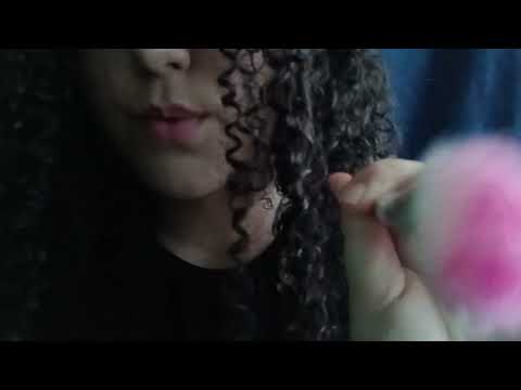 ASMR Caseiro - Sons de boca e pincel na tela